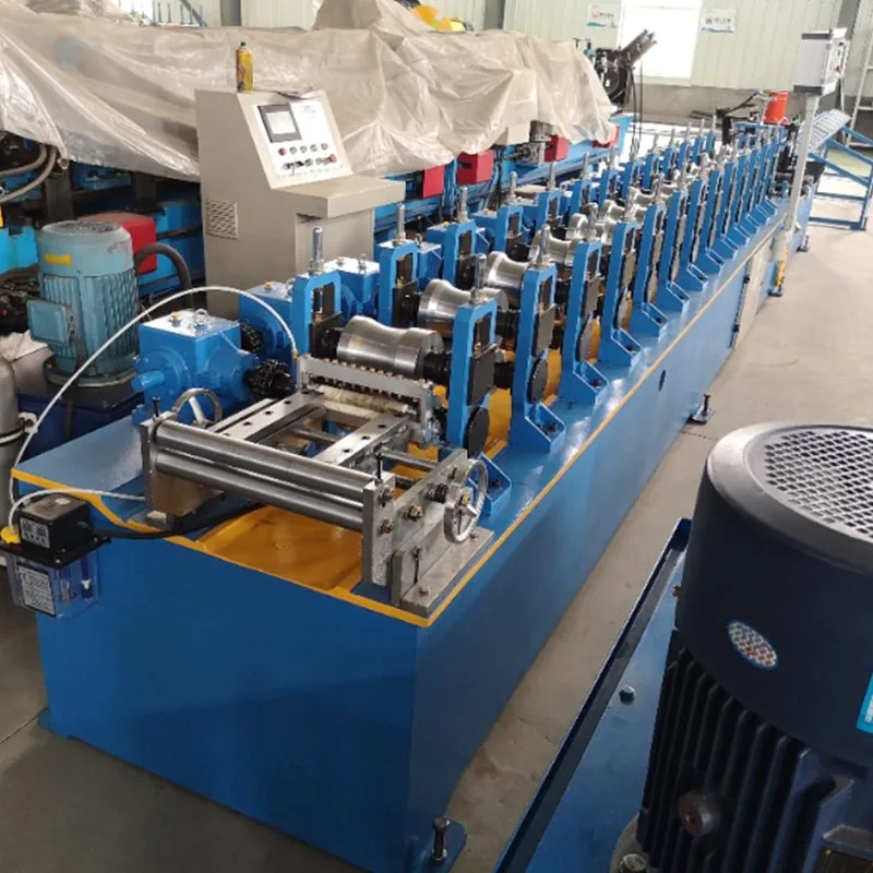 Rollladen-Rollenwellen-Rollformmaschine